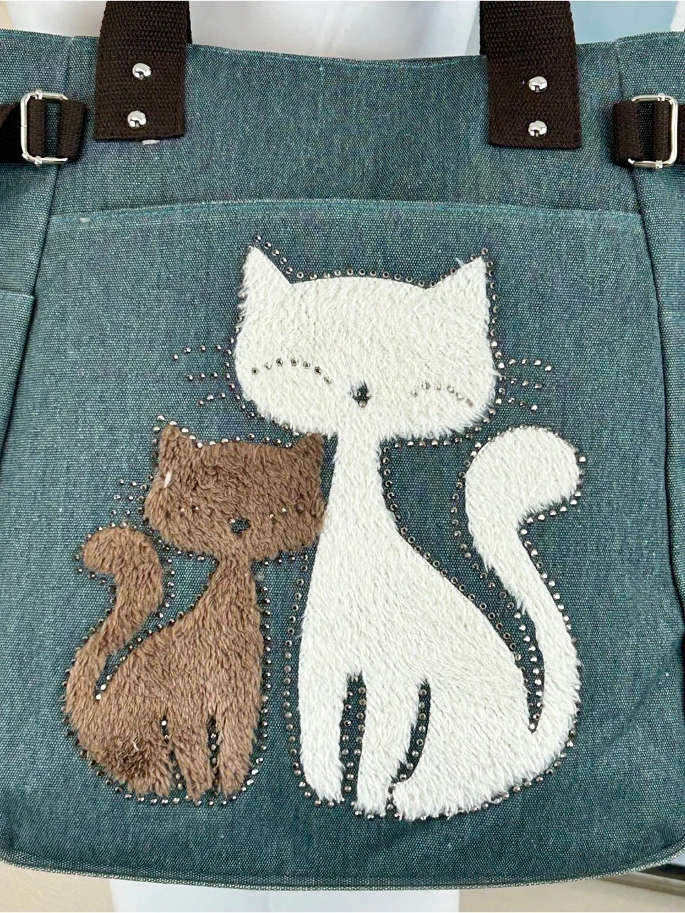 Kaukko 2 Cat Shoulder Tote - Green Washed Canvas